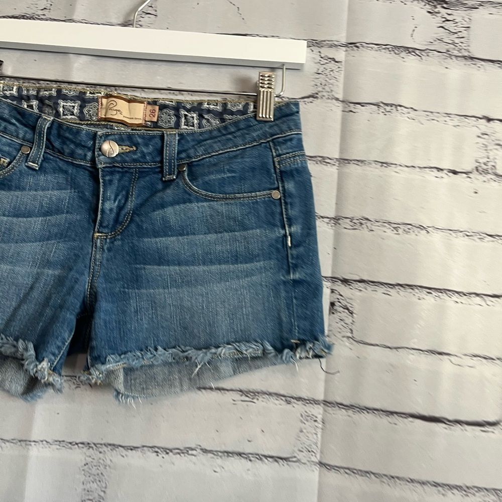 Paige Silver Lake High Rise Denim Cutoff Shorts Size 26 Y2K Blue Vintage Stretch - Picture 5 of 16